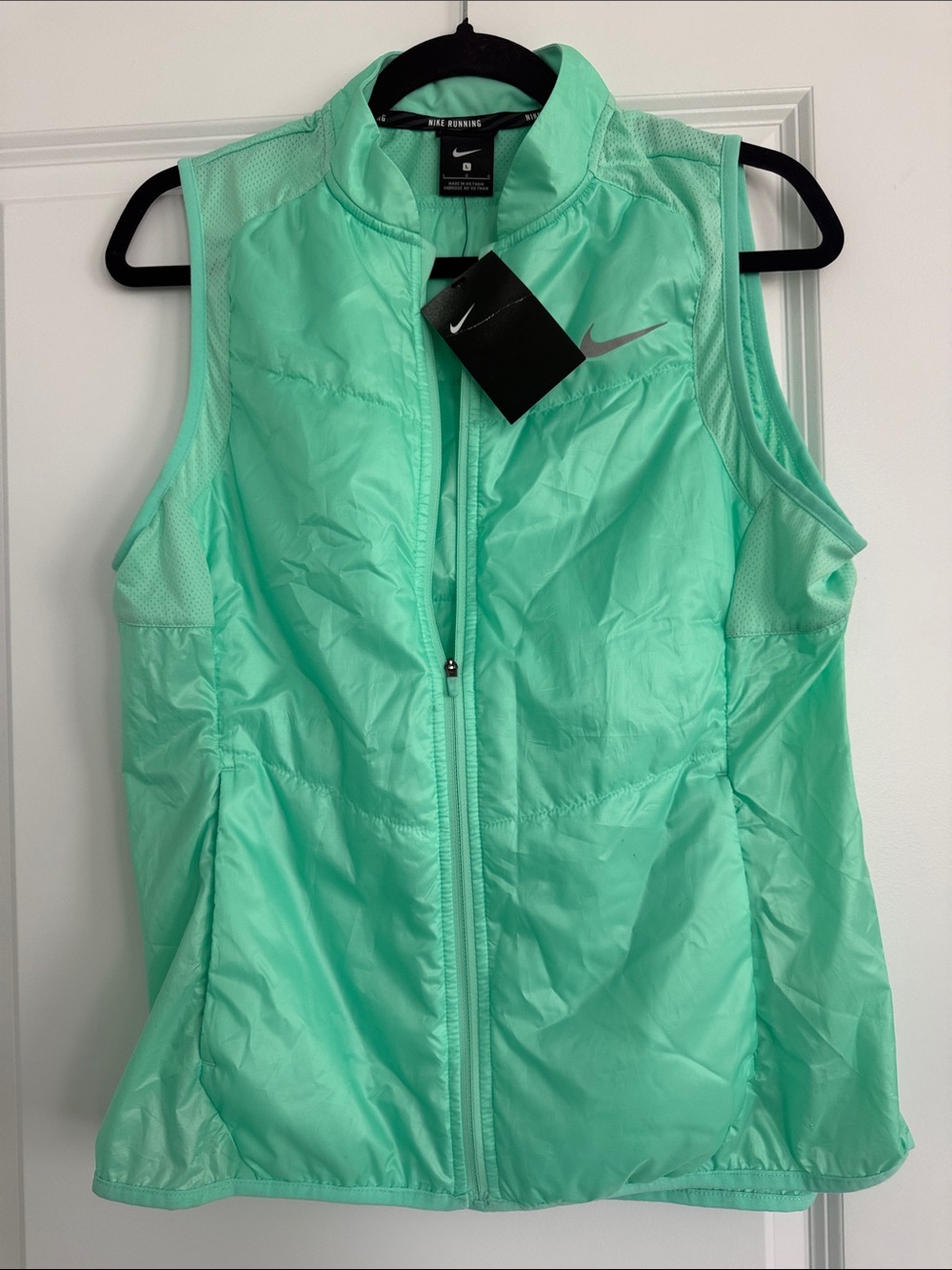 Nike Women’s Aeroloft / Polyfill Lightweight Running Vest